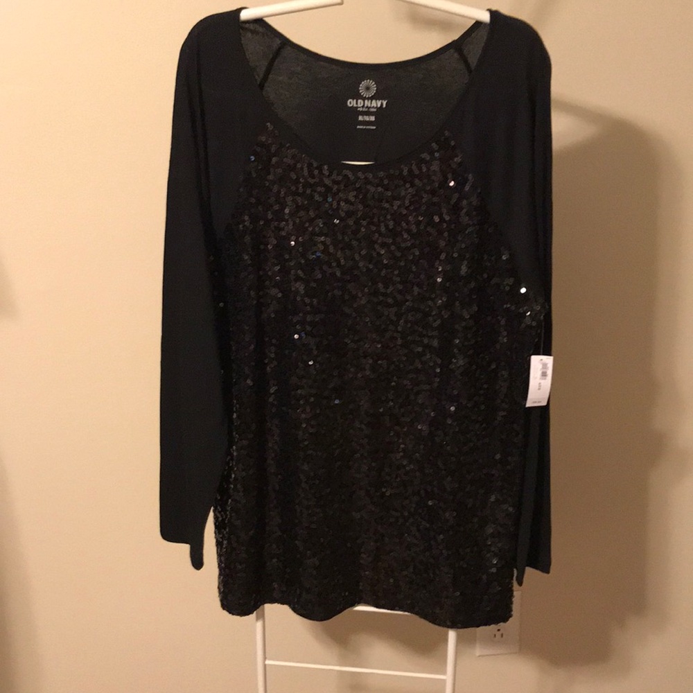 Old Navy baseball tee